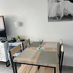 Appartement Joli 2 Pieces Aux Pieds Des Plages Cannes