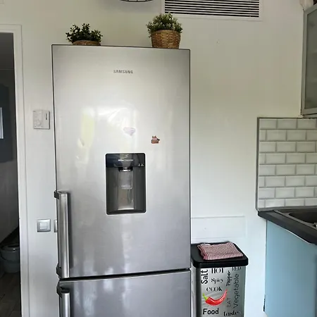 Joli 2 Pieces Aux Pieds Des Plages Appartement Cannes